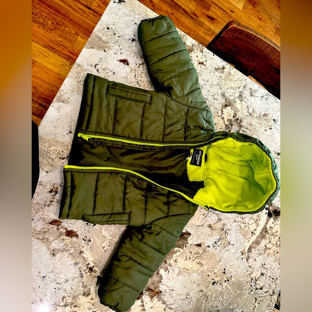 Osh Kosh B’Gosh hunter green puffer coat 4T